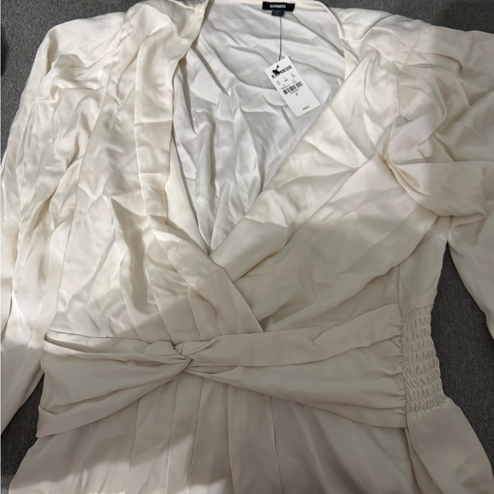 Women’s Express Cream Wrap Top
